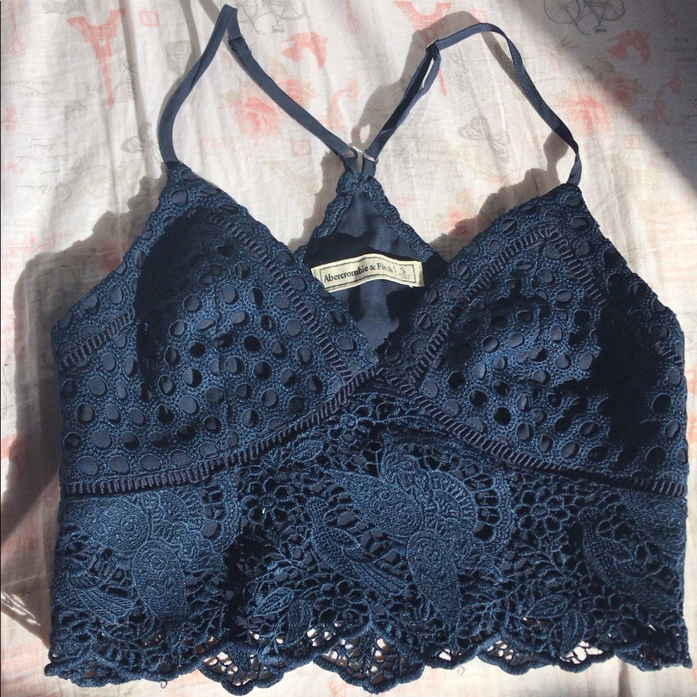 Abercrombie & Fitch crop top